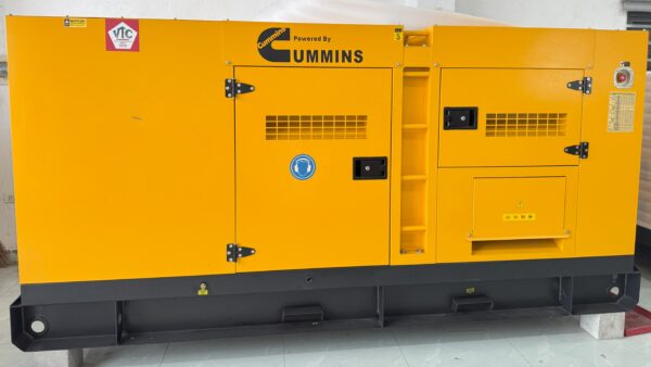 Máy phát điện Cummins 150KVA