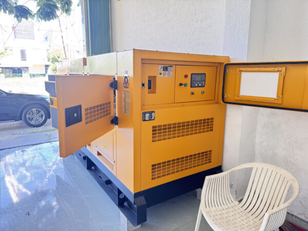 Máy phát điện Cummins 150KVA - Hình ảnh 4