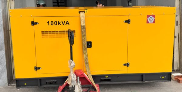 MÁY PHÁT ĐIỆN RICARDO 100KVA - Hình ảnh 3