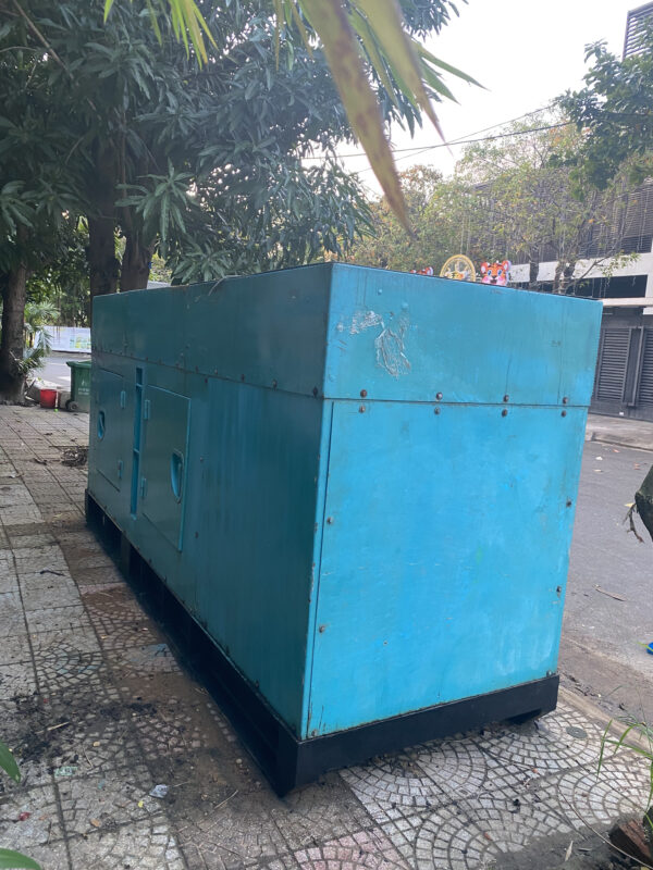 Máy phát điện cũ - Hình ảnh 4