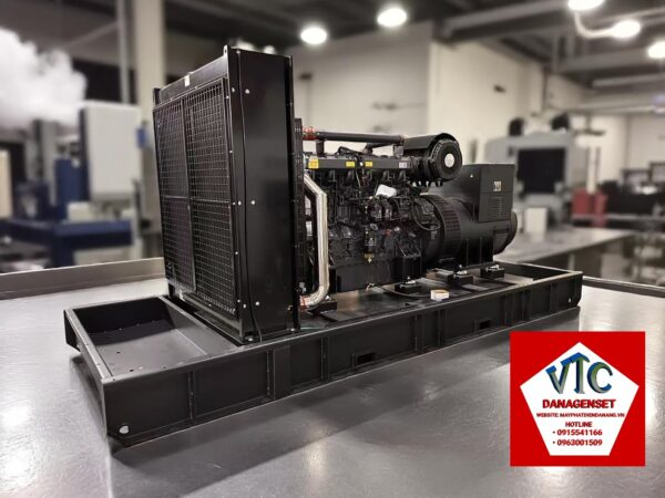Máy phát điện SDEC 750kva - Hình ảnh 2
