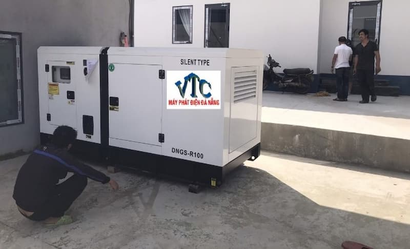 máy phát điện chạy dầu